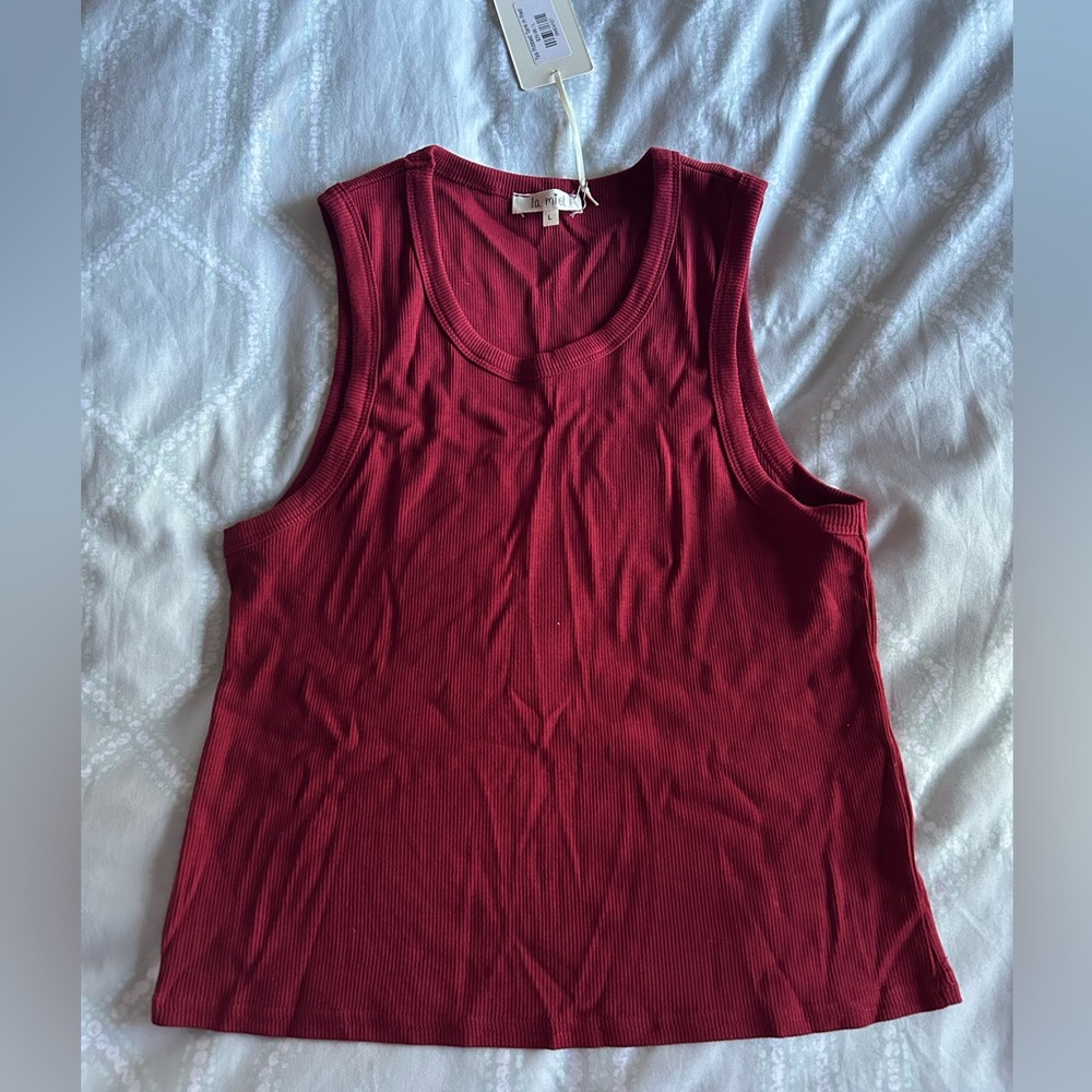 Red tank top - large